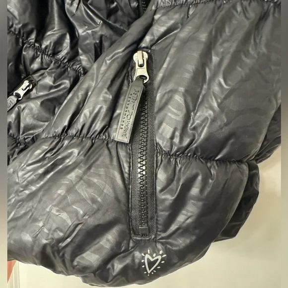 Betsy Johnson Vest - Picture 4 of 4